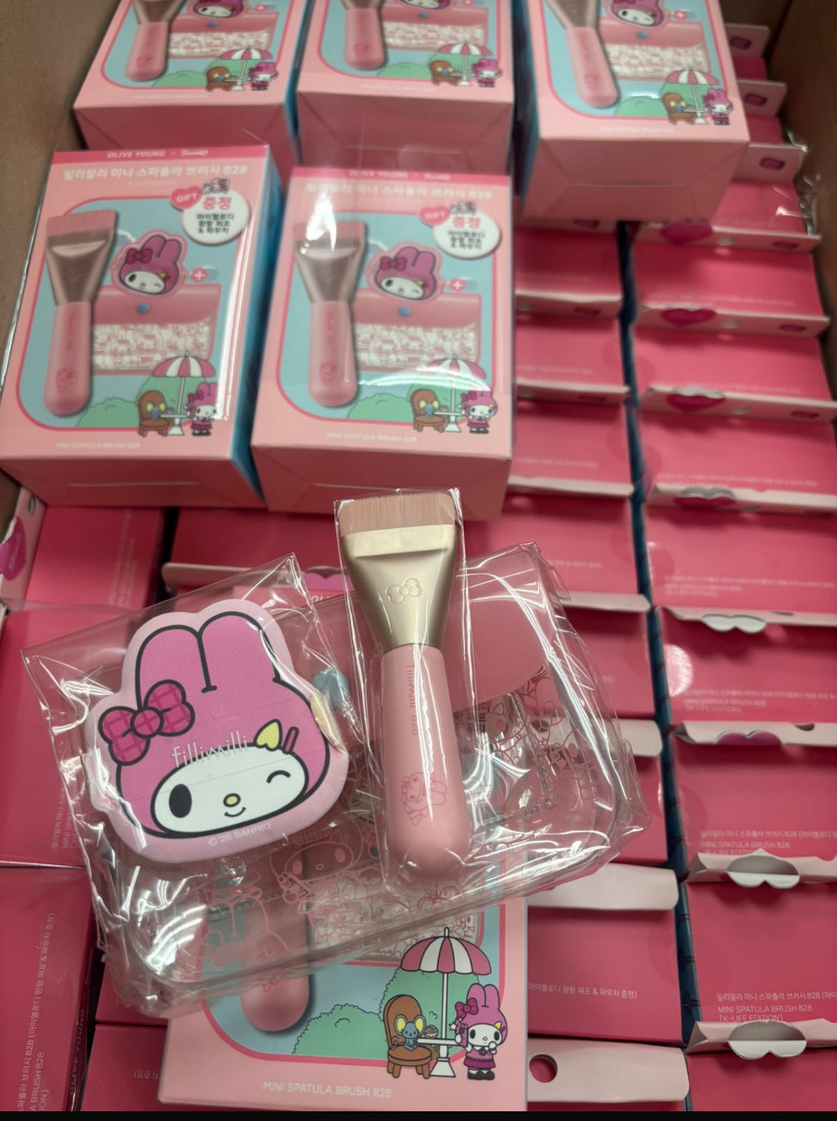 現貨❤️Sanrio x 🇰🇷OY🥇Fillimilli 迷你平頭粉底刷 828 +送Melody Pang Pang 泡芙 +送My Melody 小袋