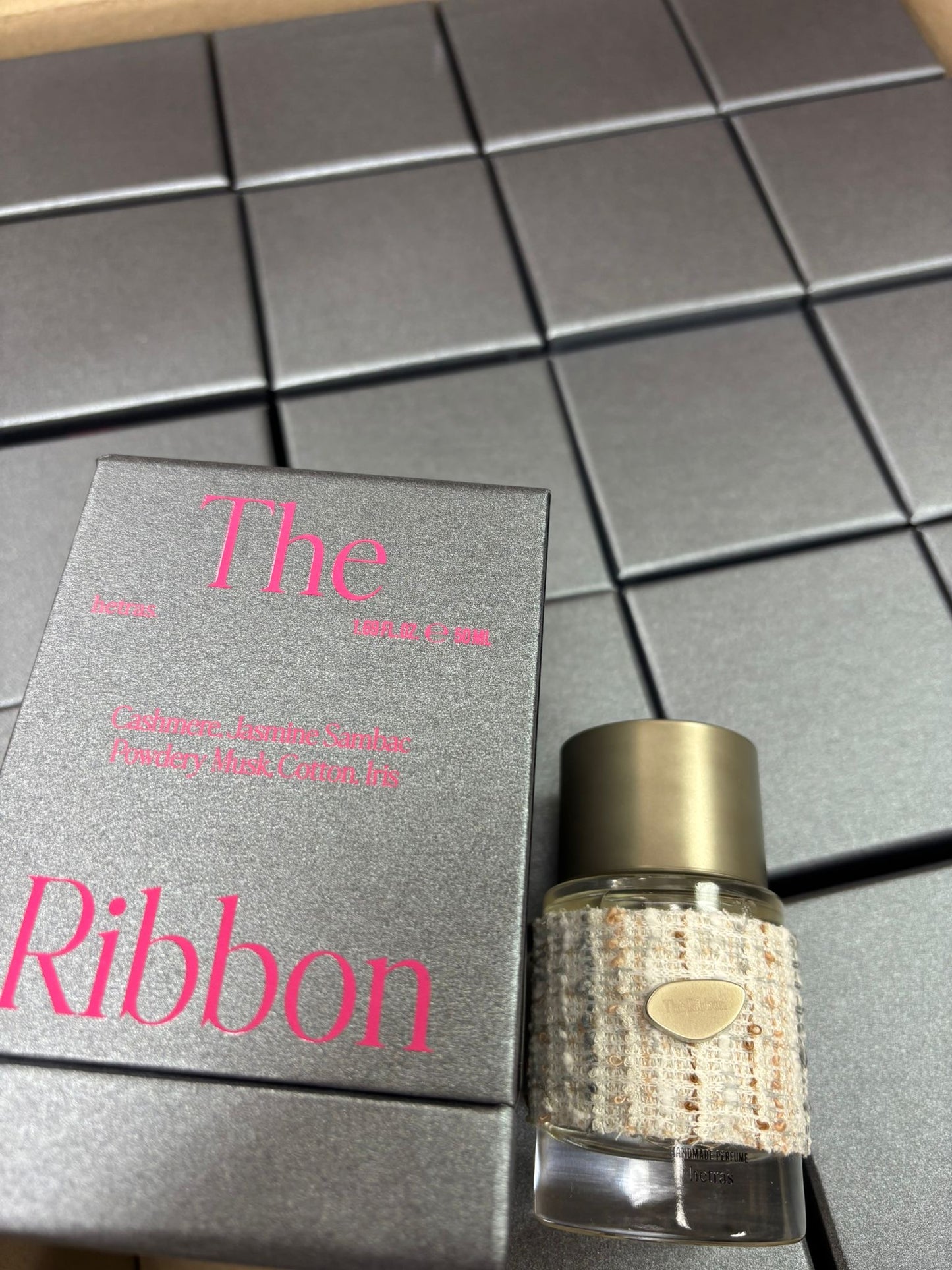 現貨❤️韓國 Hetras 手工香水系- The Ribbon (限量版)