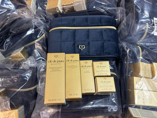 現貨❤️ CDP CLE DE PEAU 高級藍色化妝袋6件套（免稅店）