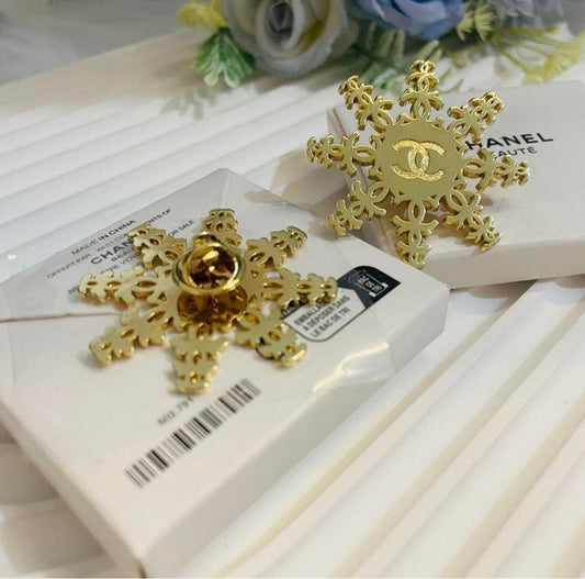現貨❤️CHANEL雪花胸針 （專櫃限量版）