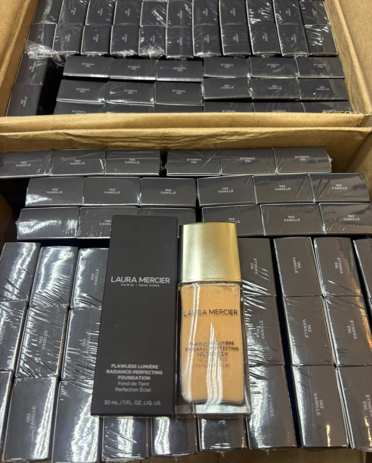 現貨❤️LAURA MERCIER 極致亮肌無瑕粉底液 30ml-1N2Vanill